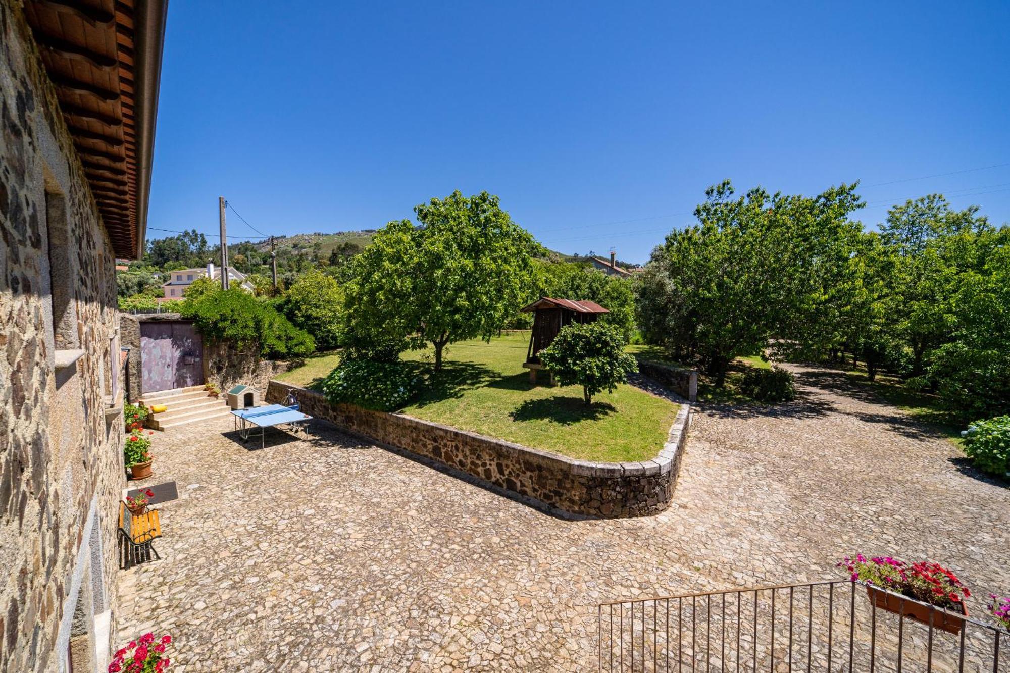 Eido Oliveira - Casa De Campo - Ponte De Lima Anais Exteriör bild